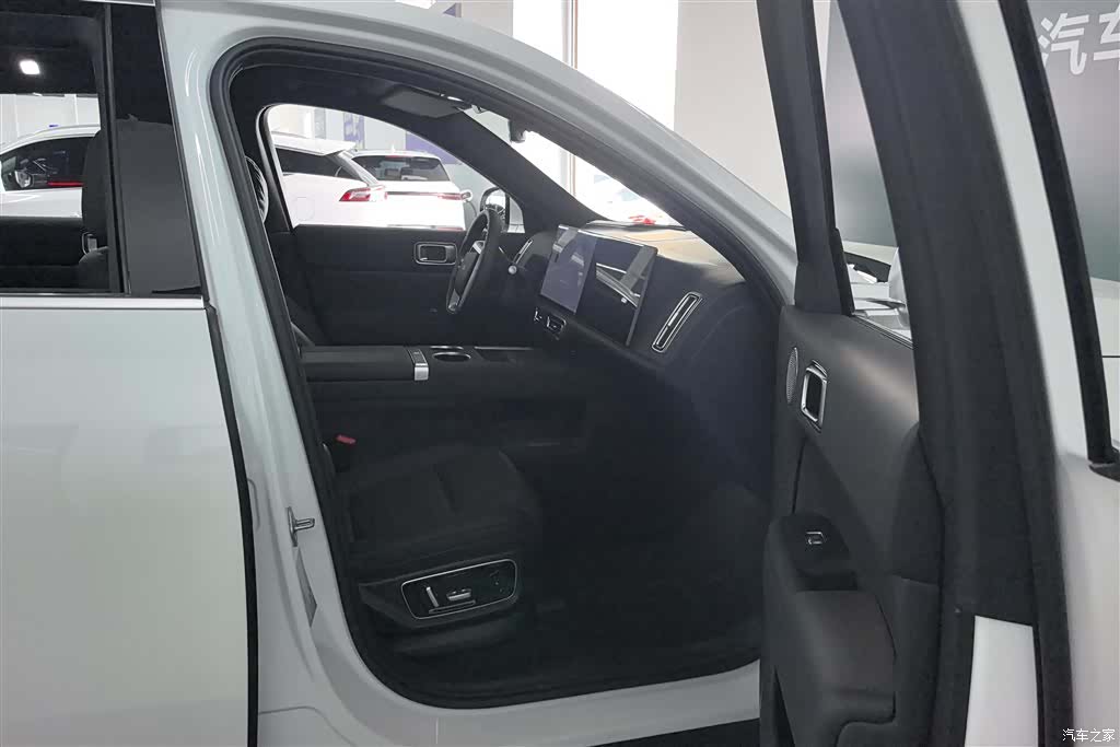 Li Auto L7, 2026 8