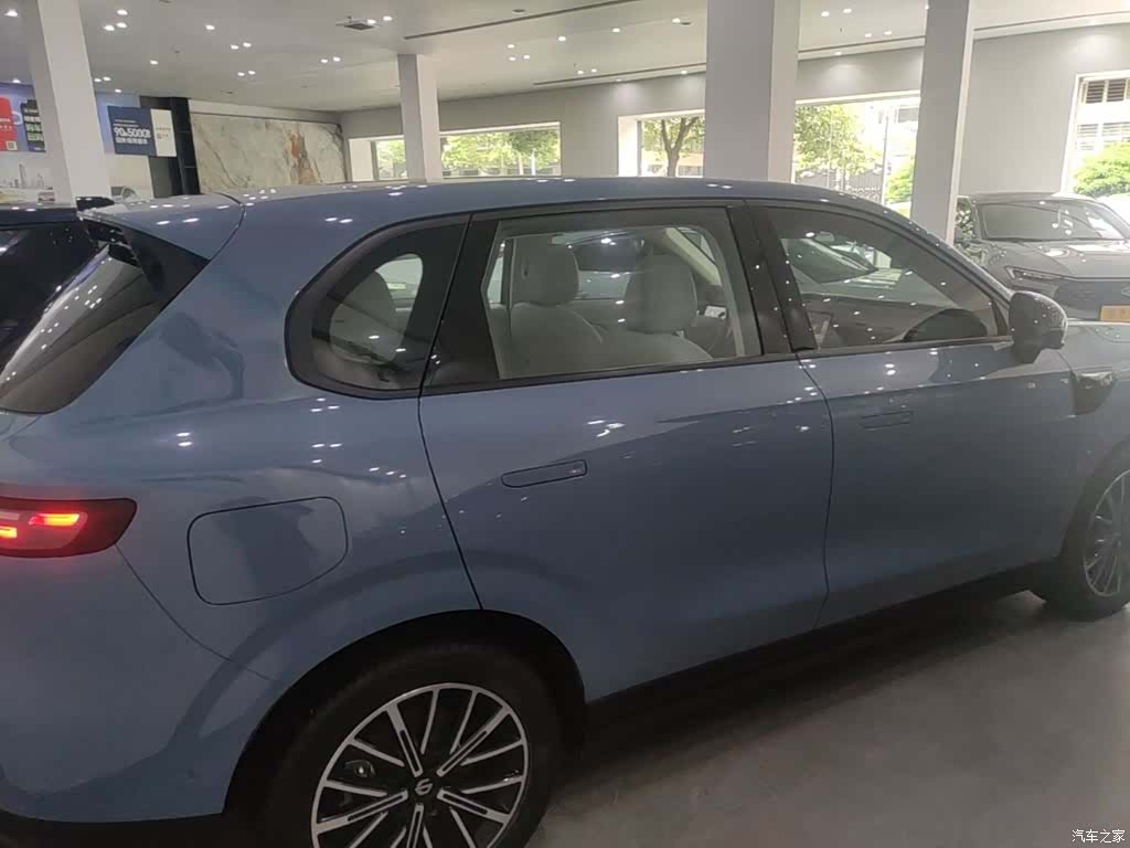 Leapmotor B10, 2025 7