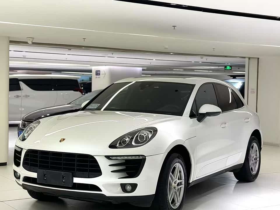 Porsche Macan Porsche Macan