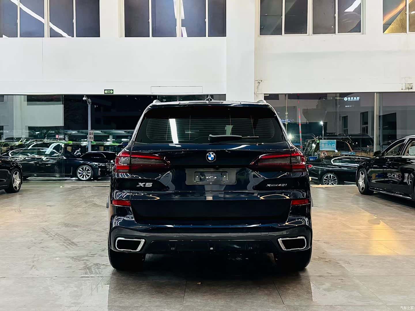 BMW X5, 2022 все фото