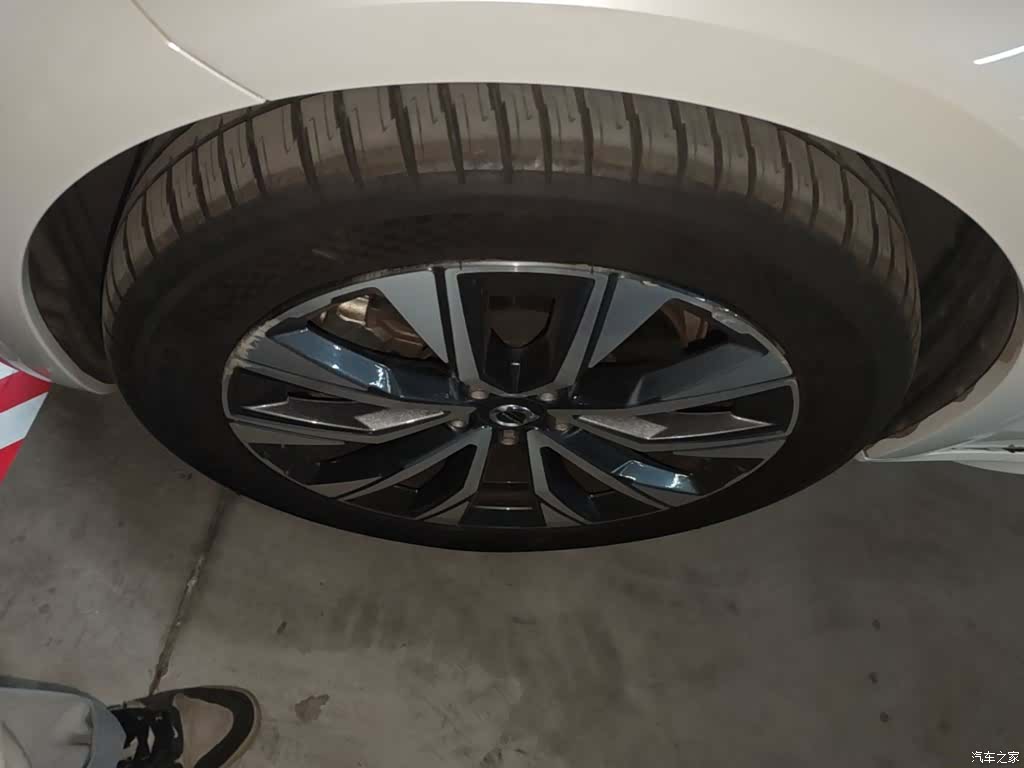 Volvo V90, 2021 23