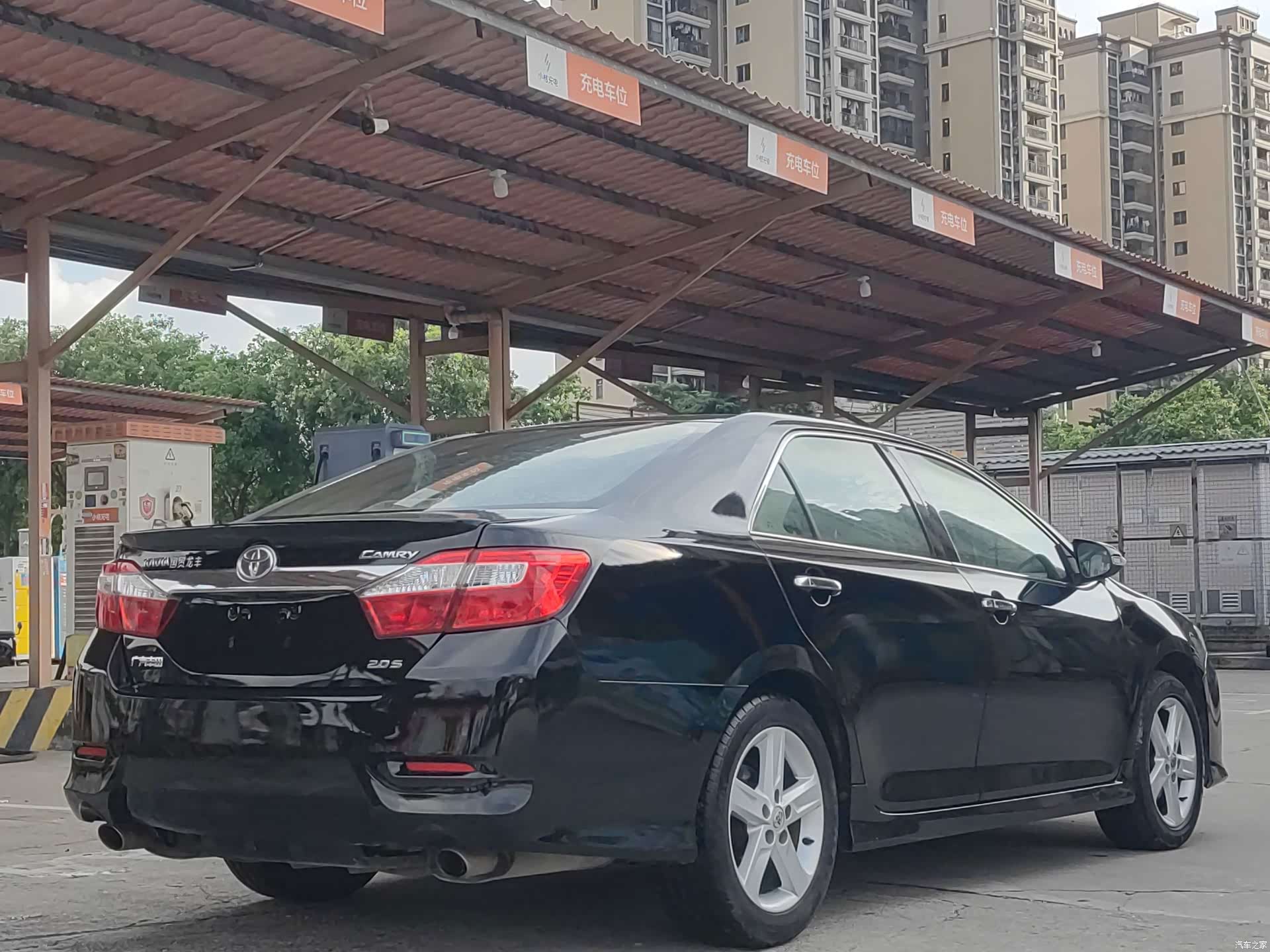 Toyota Camry, 2012 6