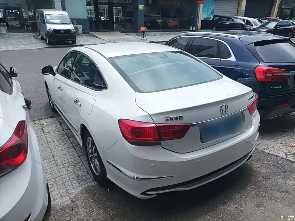 Honda Spirior, 2016 все фото