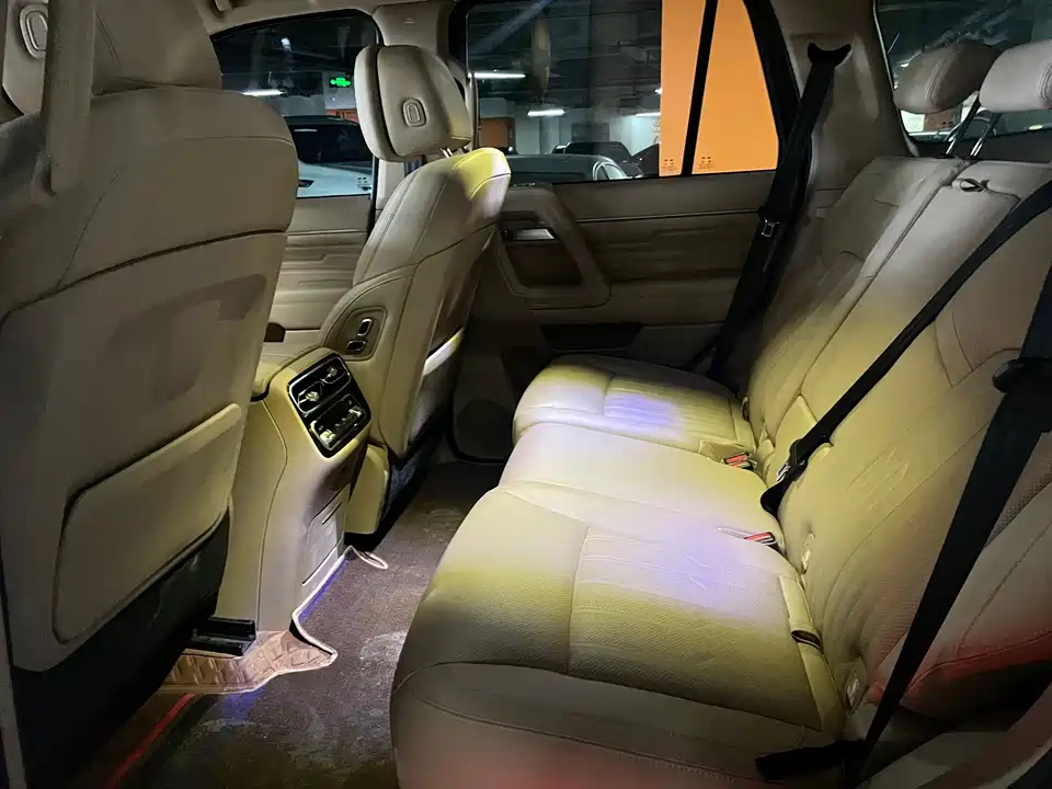 Beijing BJ60 Thunder