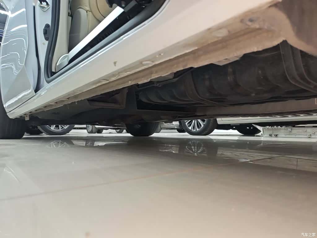 Buick GL8, 2023 22
