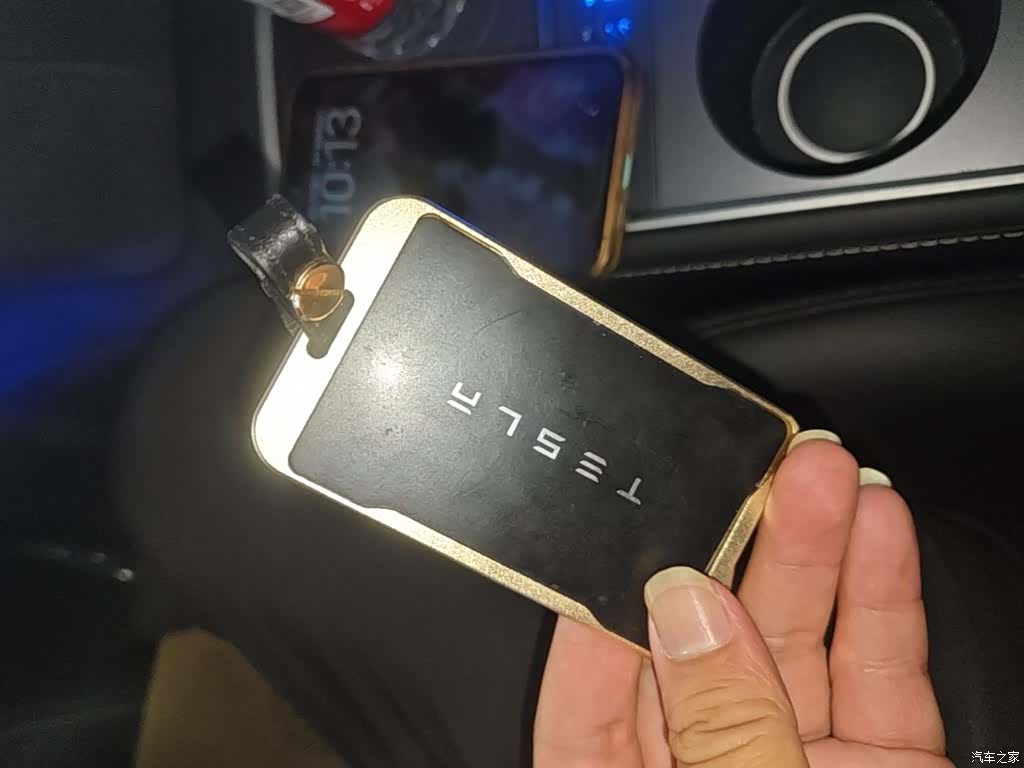Tesla Model Y, 2021 9