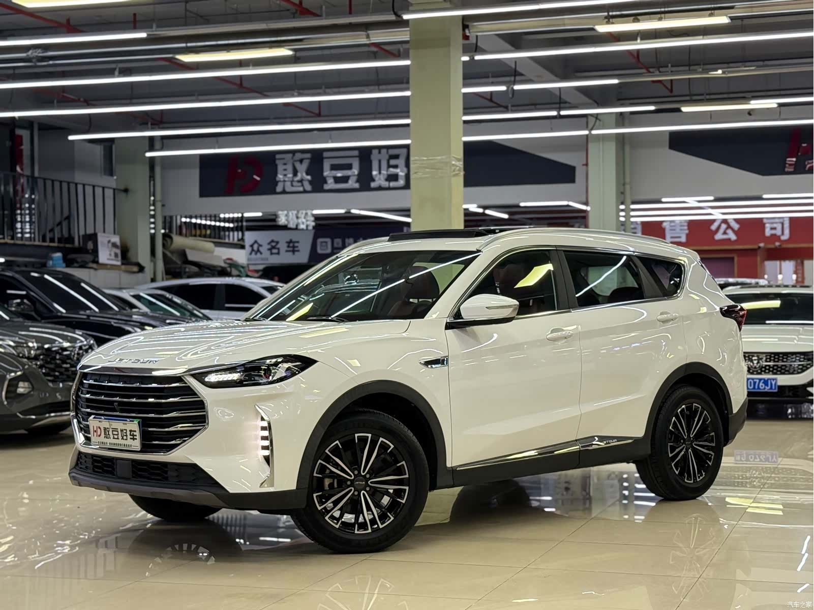 Jetour X70, 2022 1