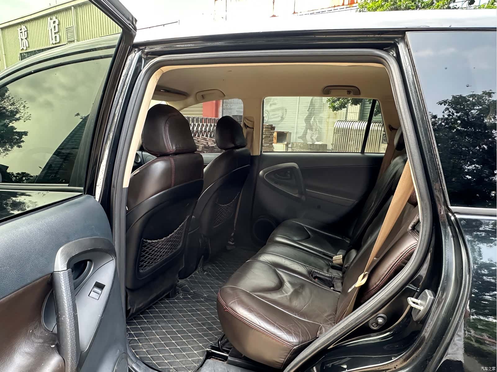 Toyota RAV4, 2013 все фото