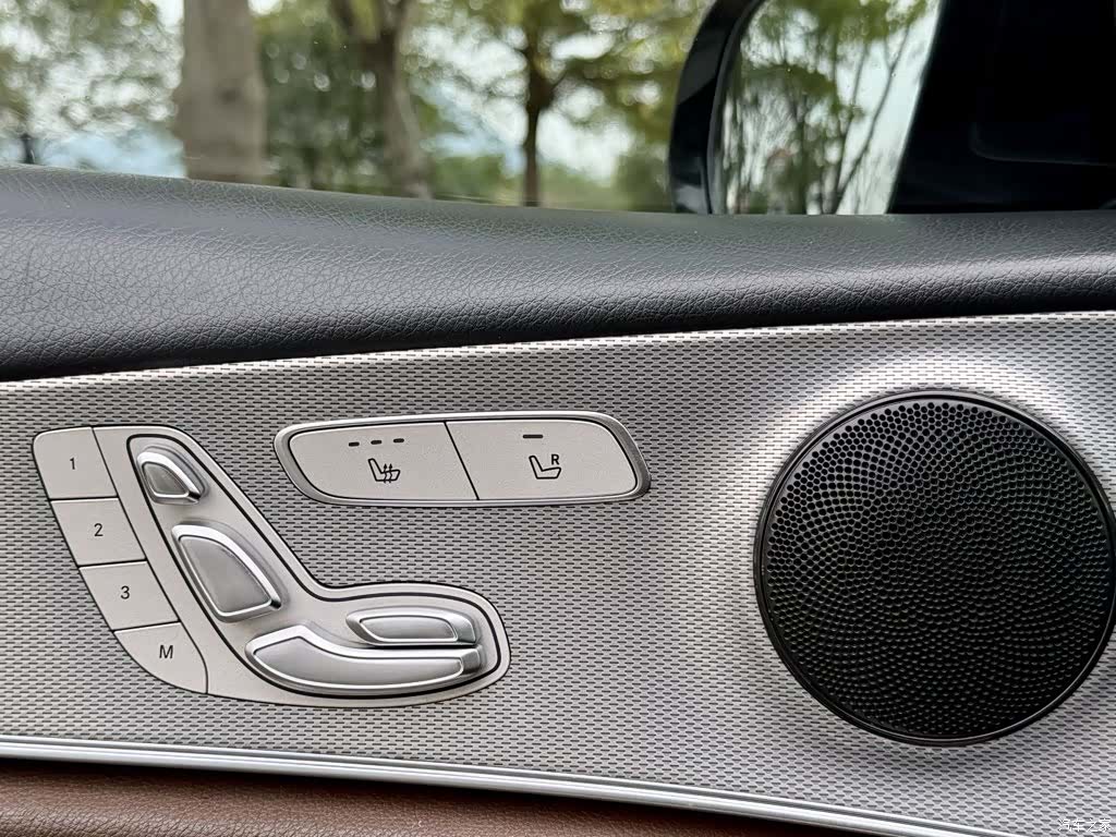 Mercedes-Benz E-Class, 2021 18