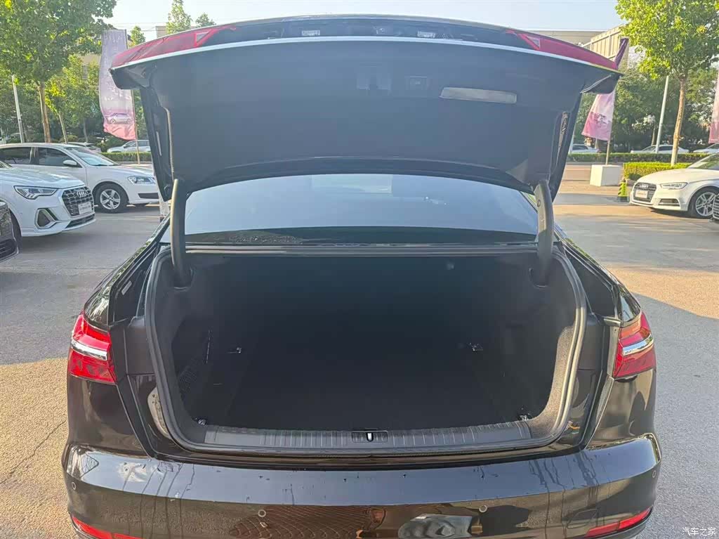 Audi A6L, 2021 7