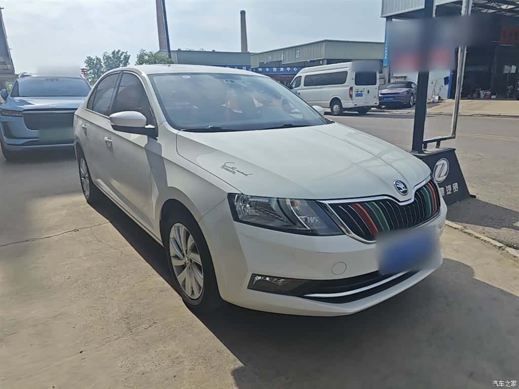 Skoda Rapid, 2019 4