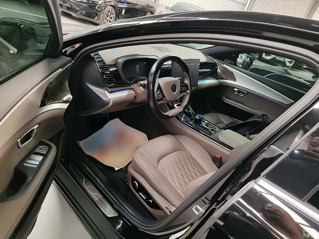 BYD Han, 2025 16