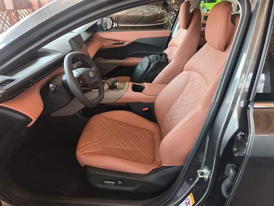 Changan A05