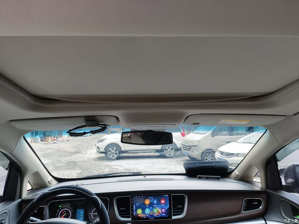 Buick GL8, 2018 9