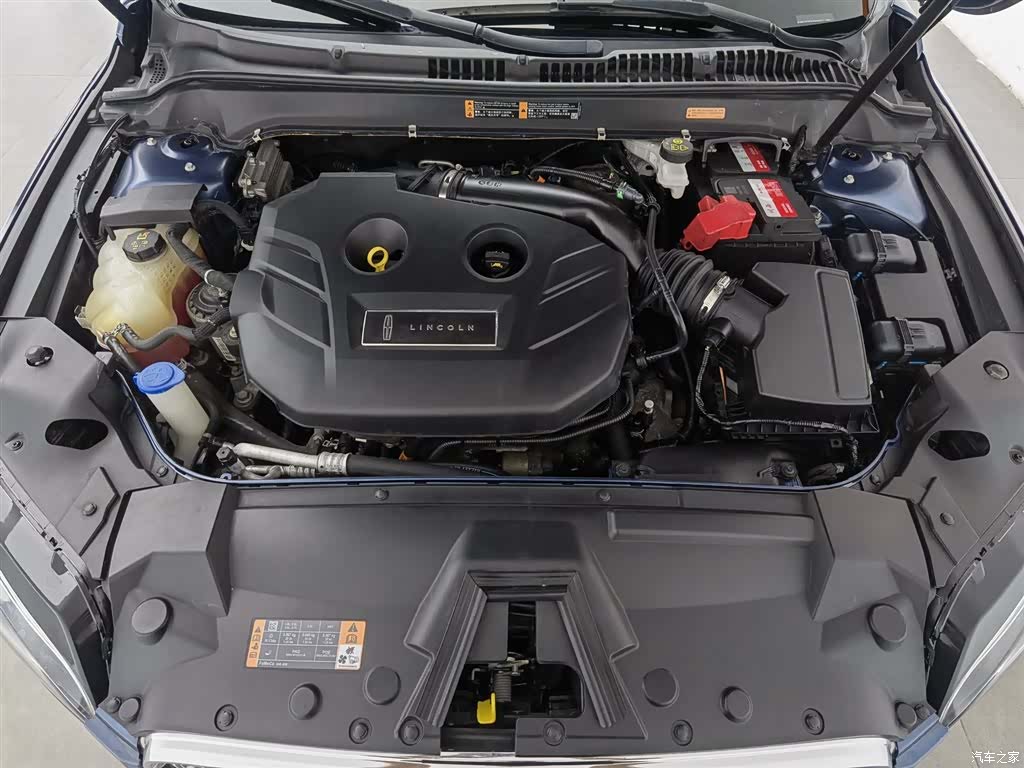 Lincoln MKZ, 2019 6