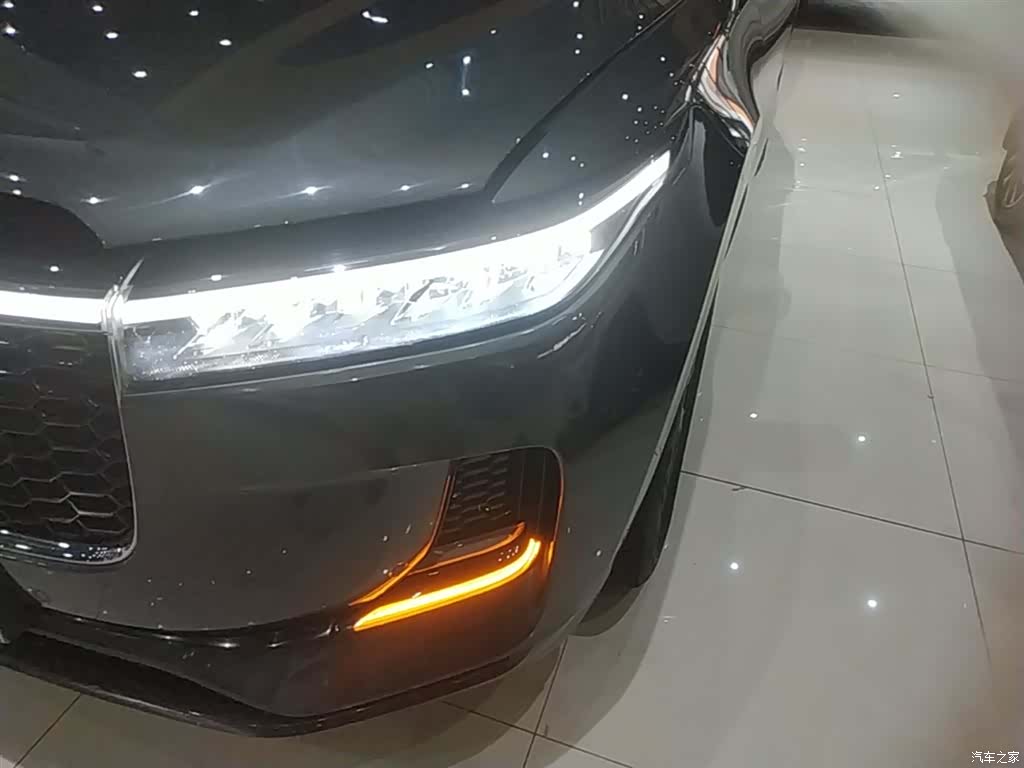 Li Auto ONE, 2022 24