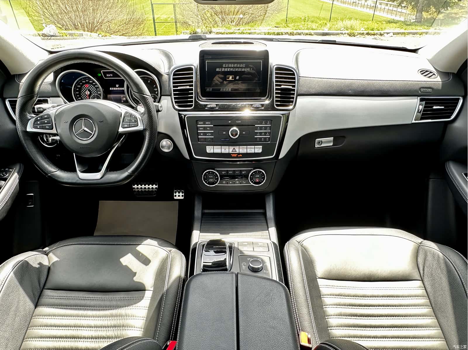 Mercedes-Benz GLE, 2016 9