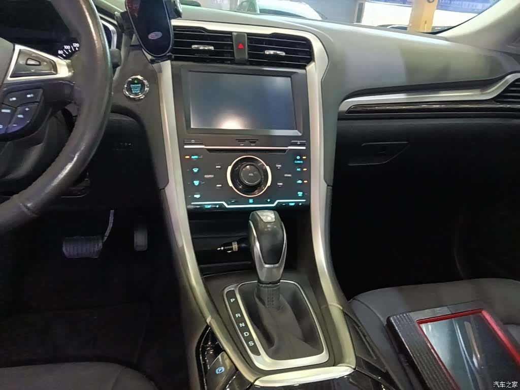 Ford Mondeo, 2016 13