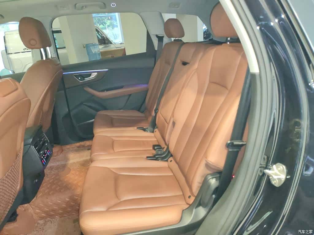 Audi Q7, 2021 13