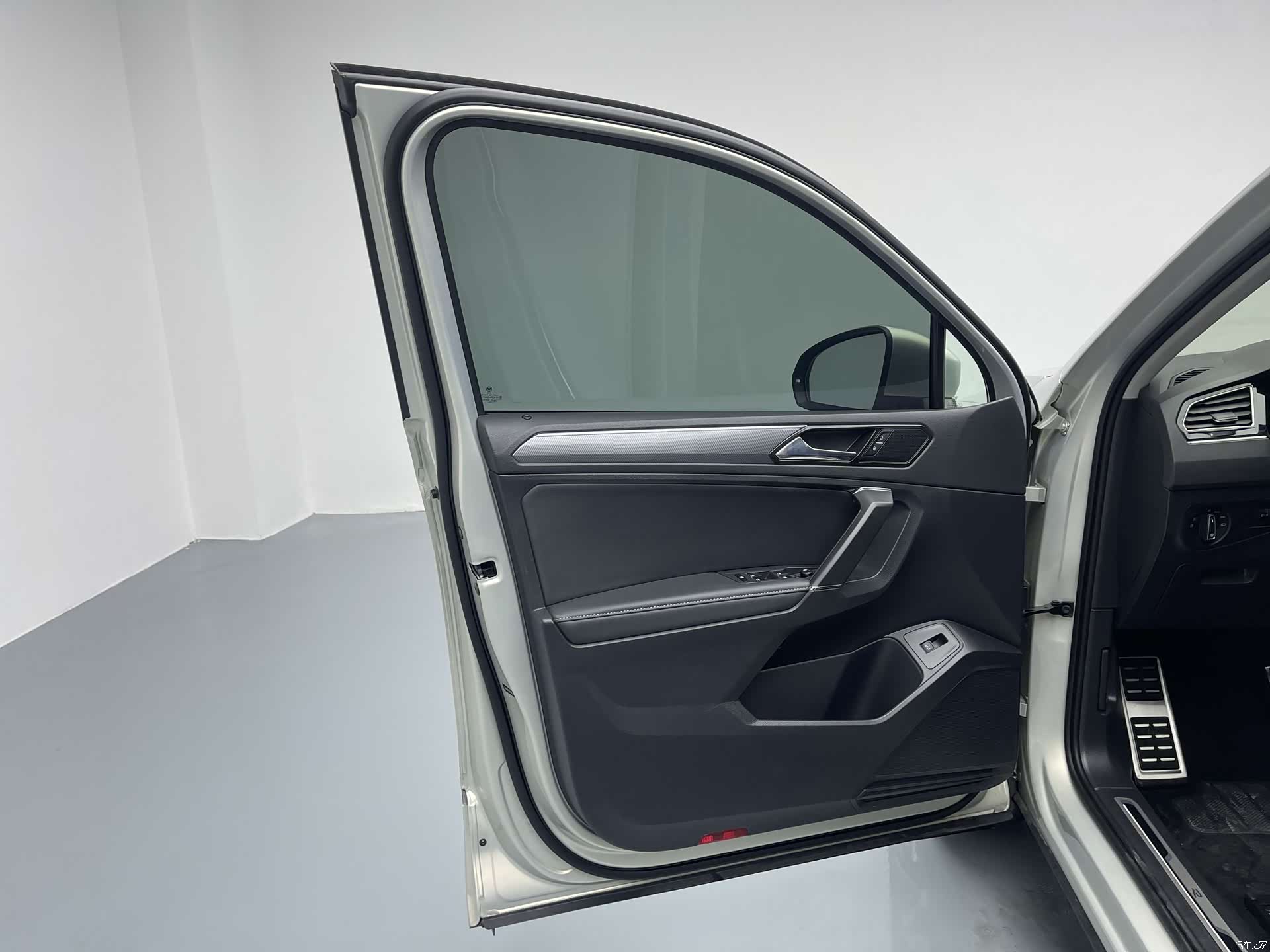Volkswagen Tiguan L, 2021 все фото