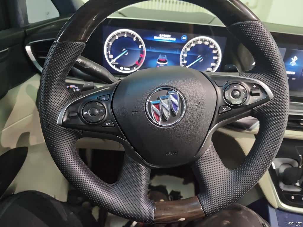 Buick GL8, 2021 4