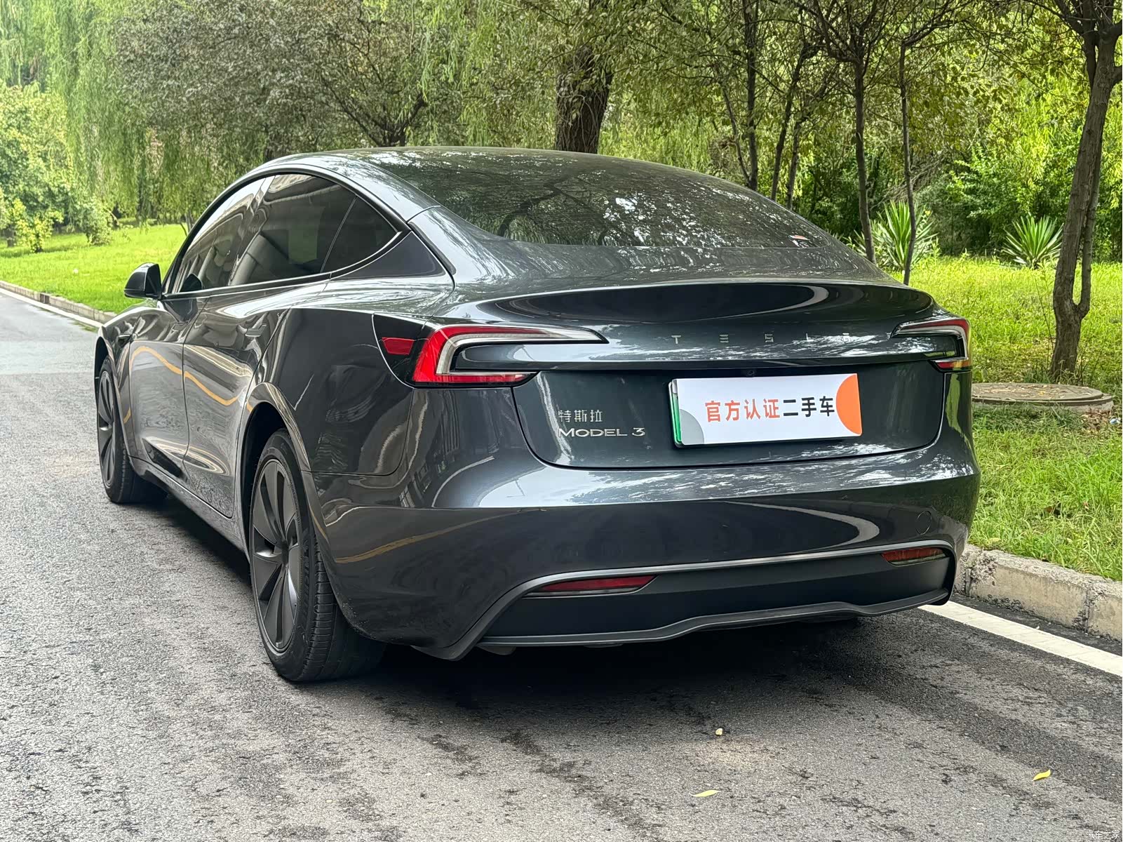 Tesla Model 3, 2024 18