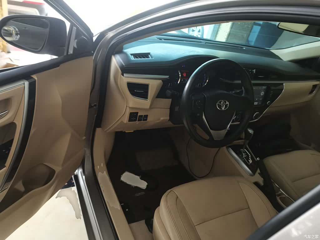 Toyota Corolla, 2016 12