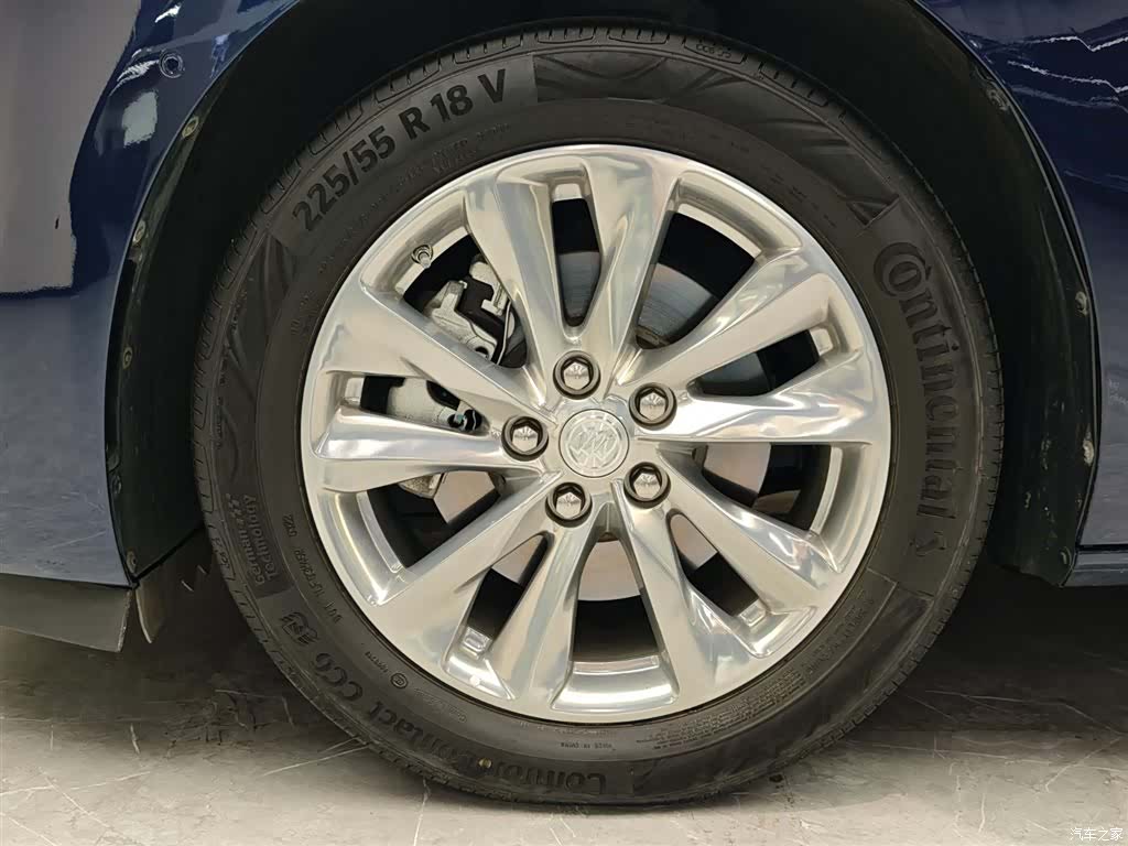 Buick GL8, 2023 4