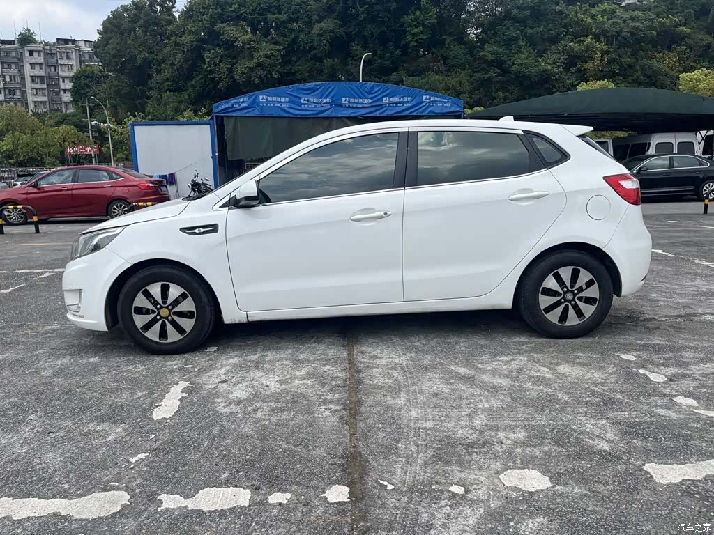 Kia K2, 2012 все фото