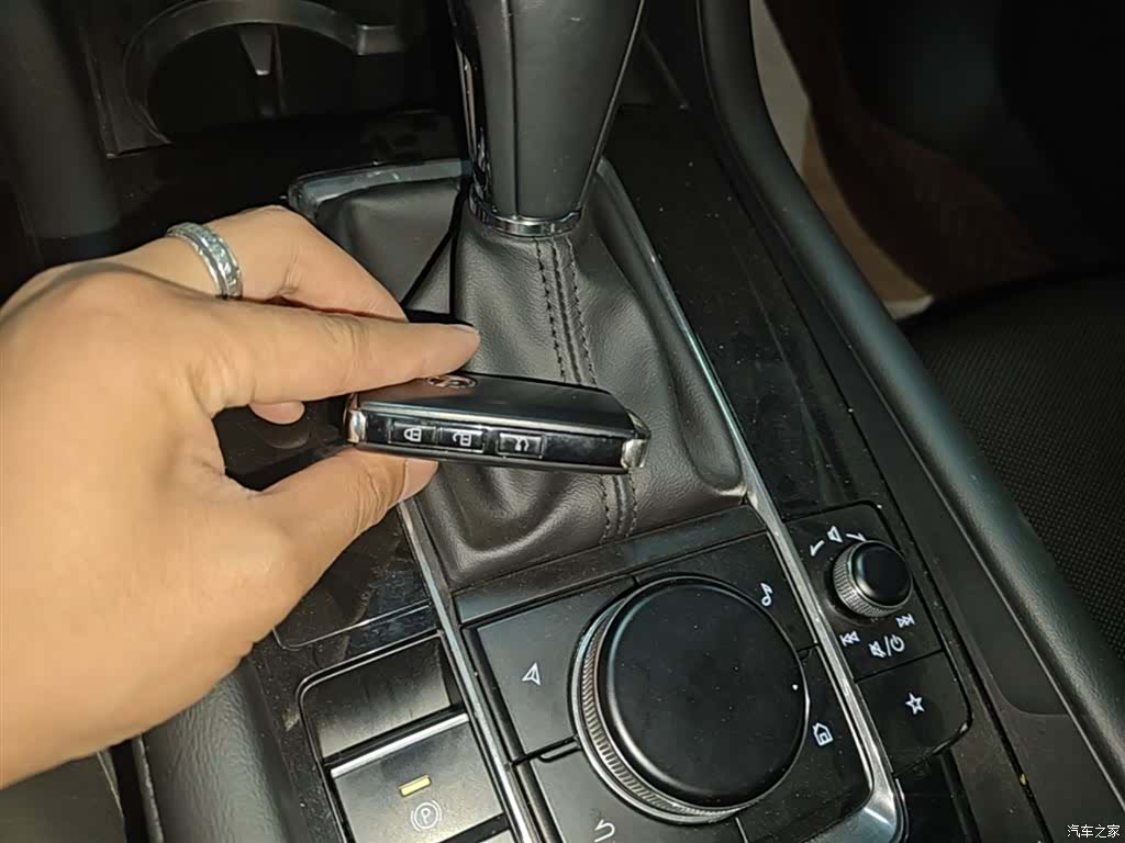 Mazda Mazda3, 2021 9