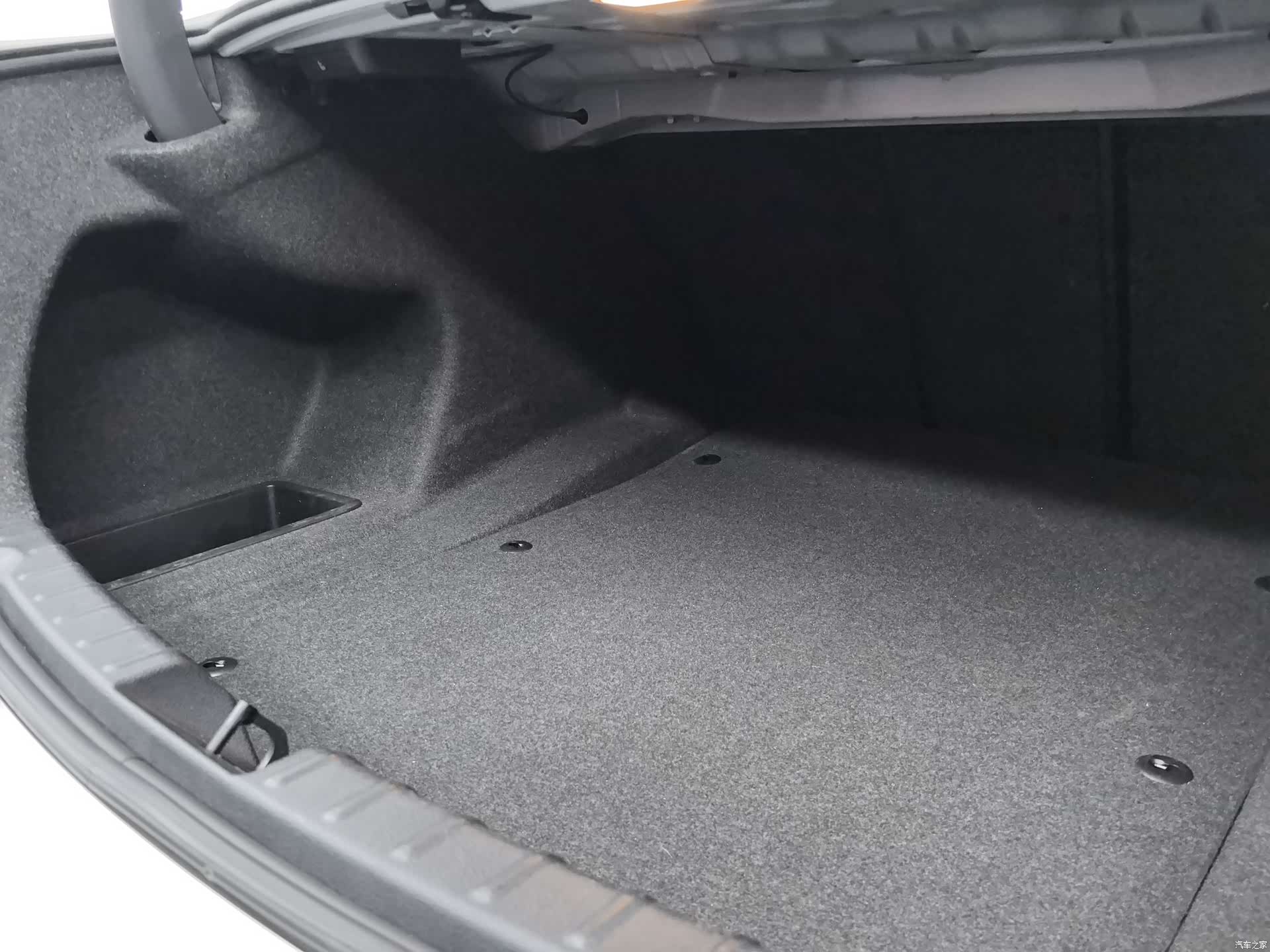 BMW 3 Series, 2017 13