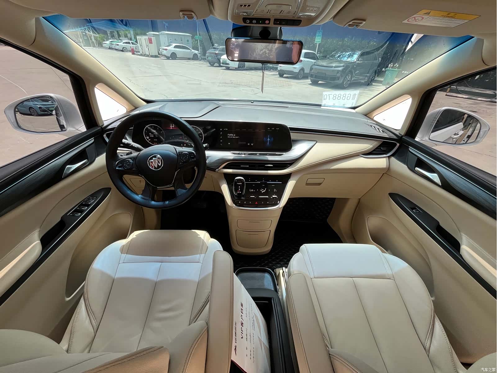 Buick GL8, 2023 12