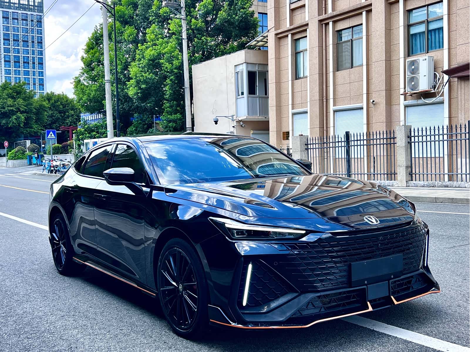 Changan UNI-V, 2023 3