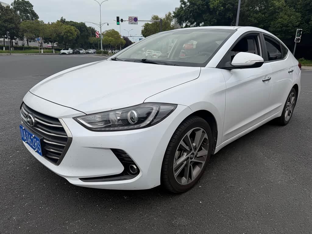 Hyundai Elantra