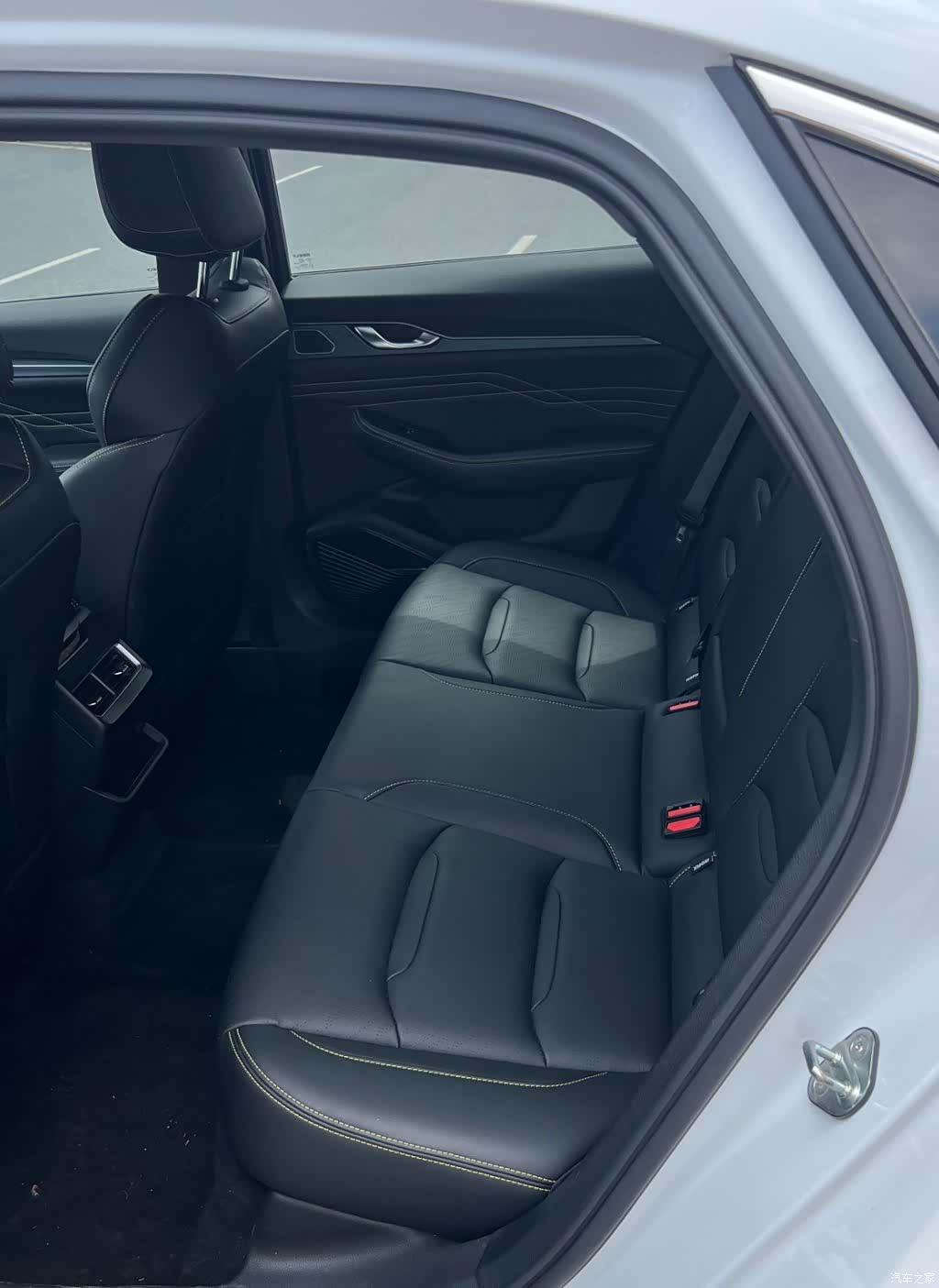 Geely Preface, 2024 16