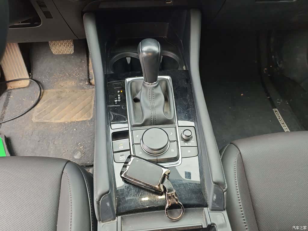Mazda Mazda3, 2022 14