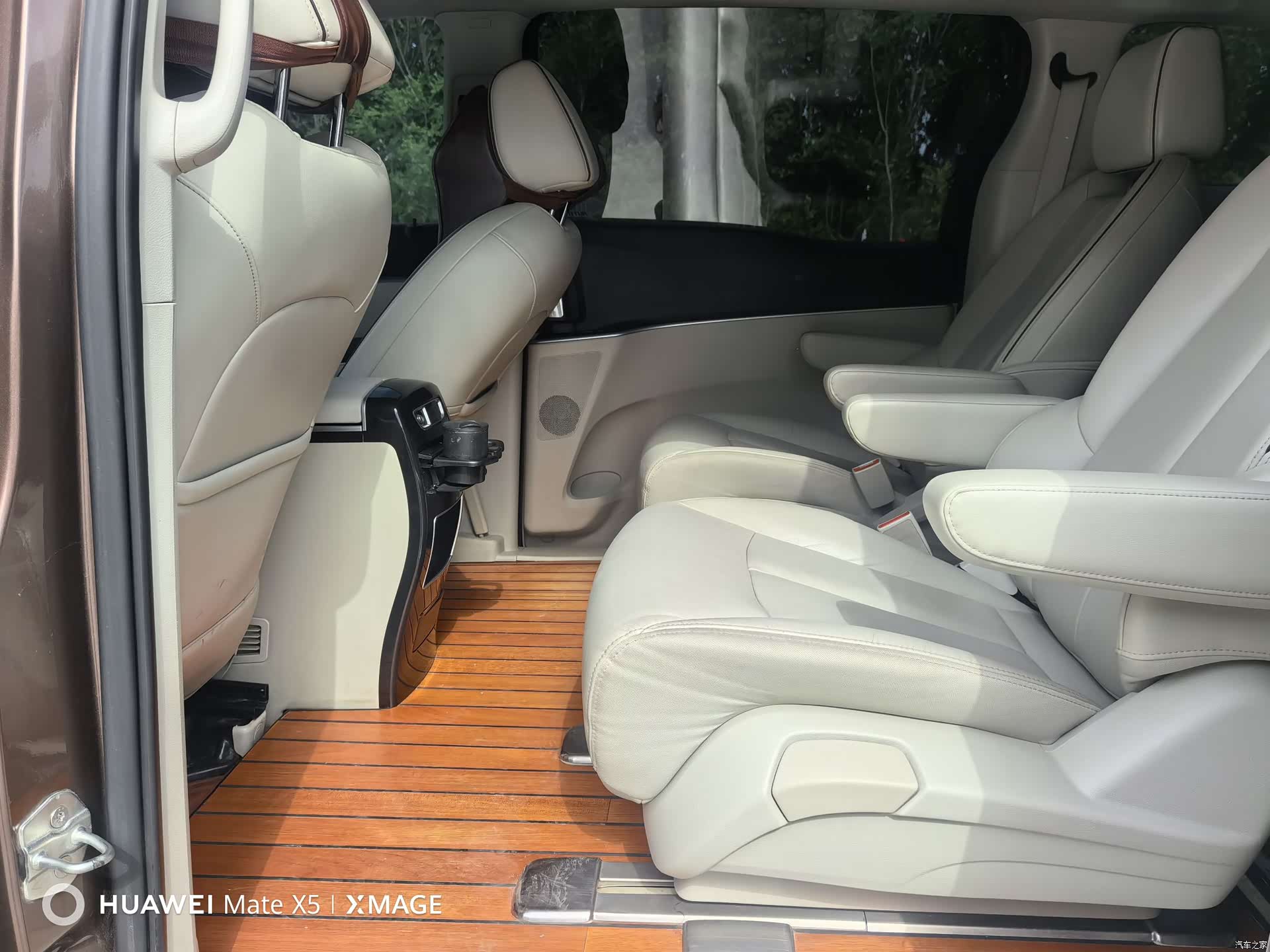Buick GL8, 2020 все фото