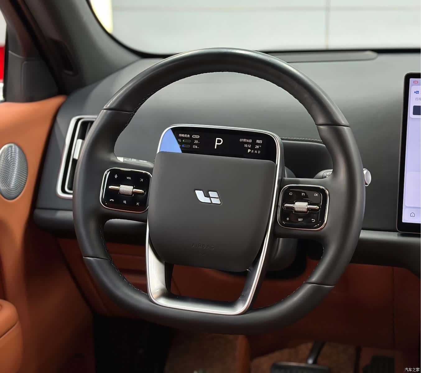 Li Auto L7, 2024 11