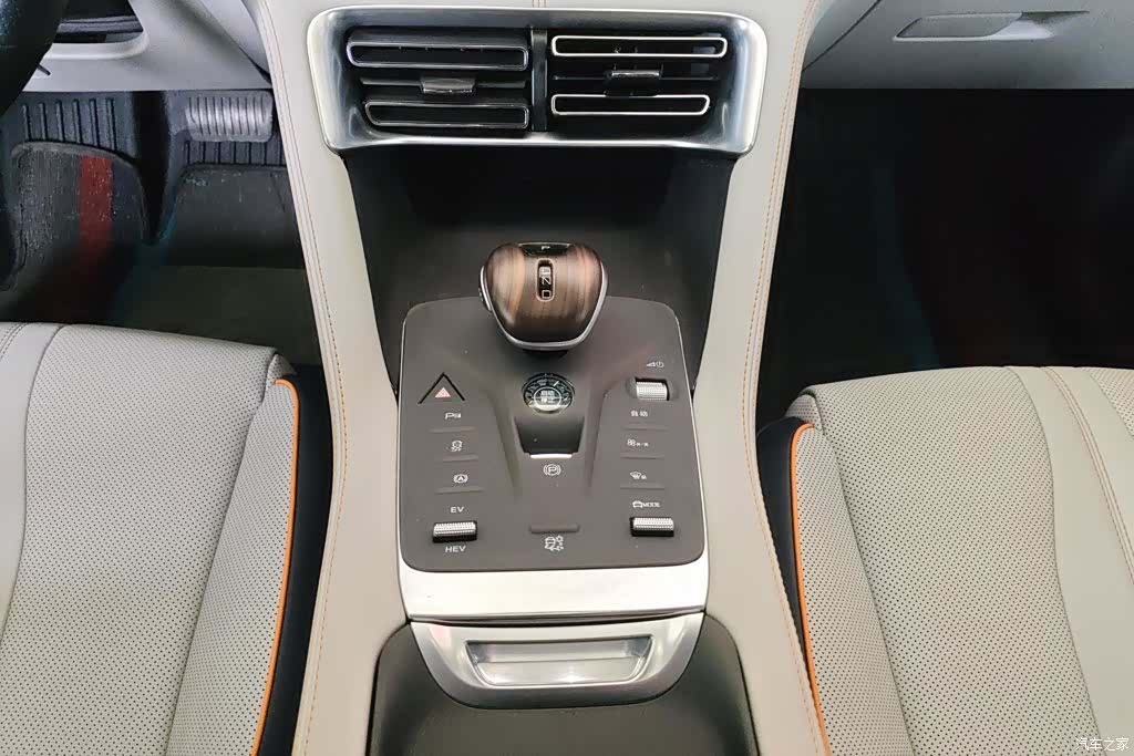BYD Song, 2021 16