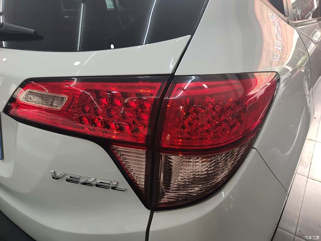 Honda Vezel, 2015 8