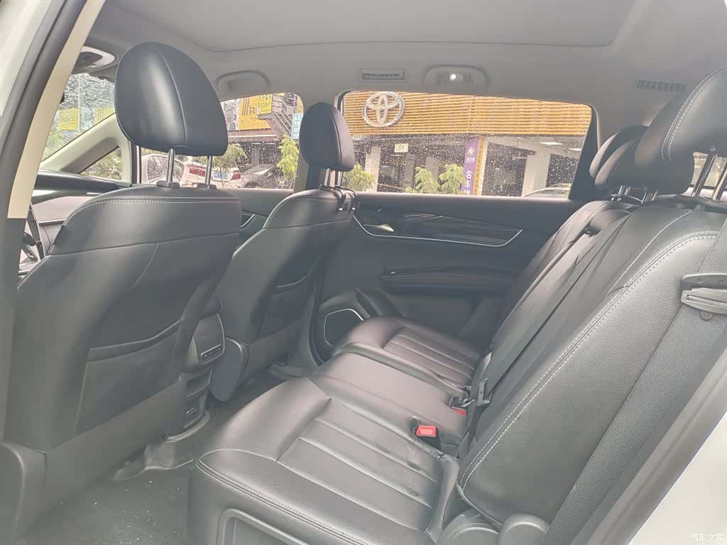 BYD Song, 2018 7