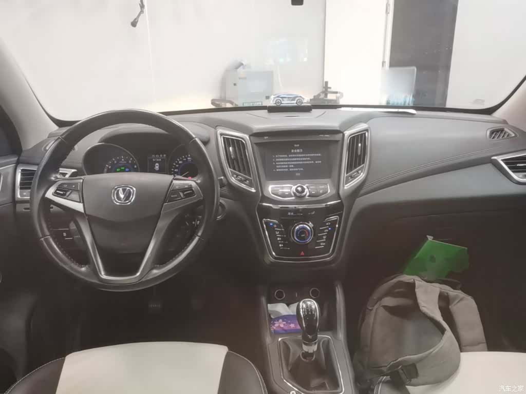 Changan CS35, 2017 10