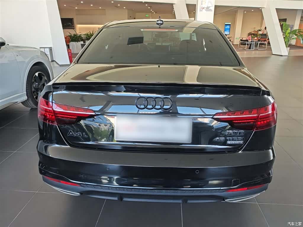 Audi A4L, 2023 6