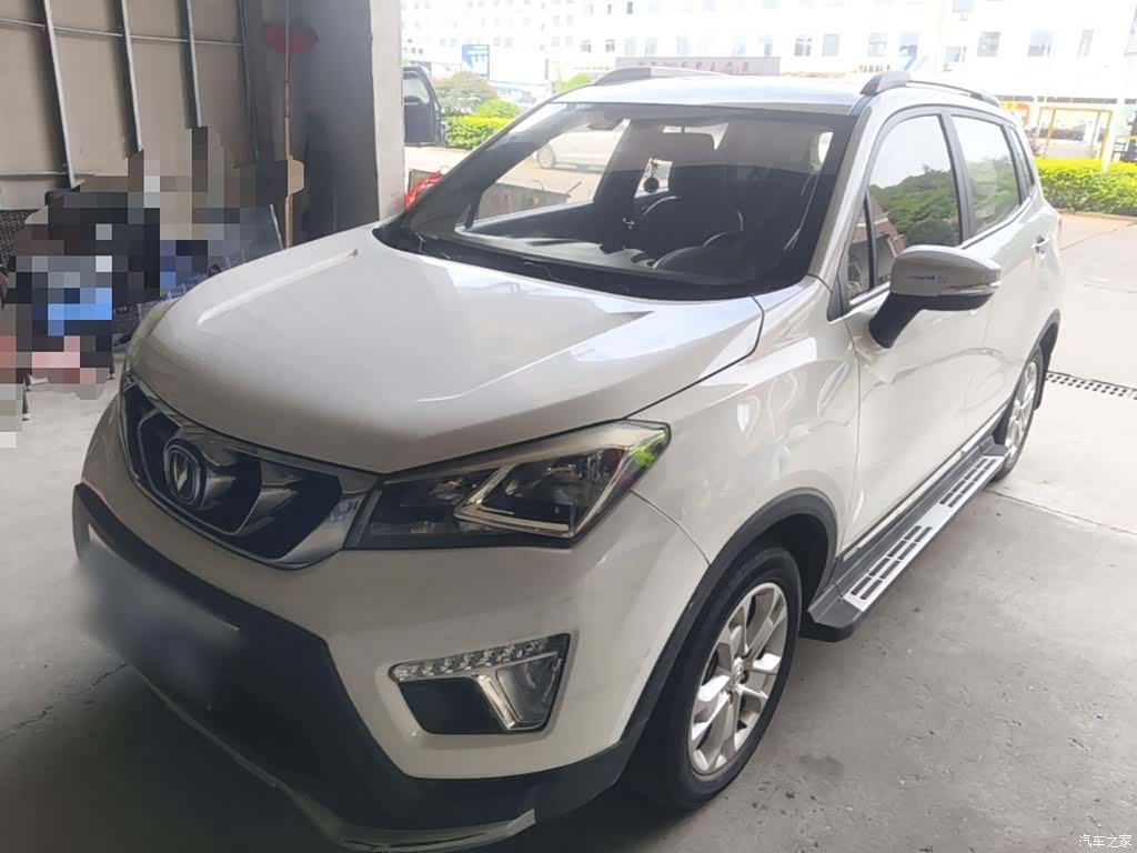 Changan CS15, 2017 1