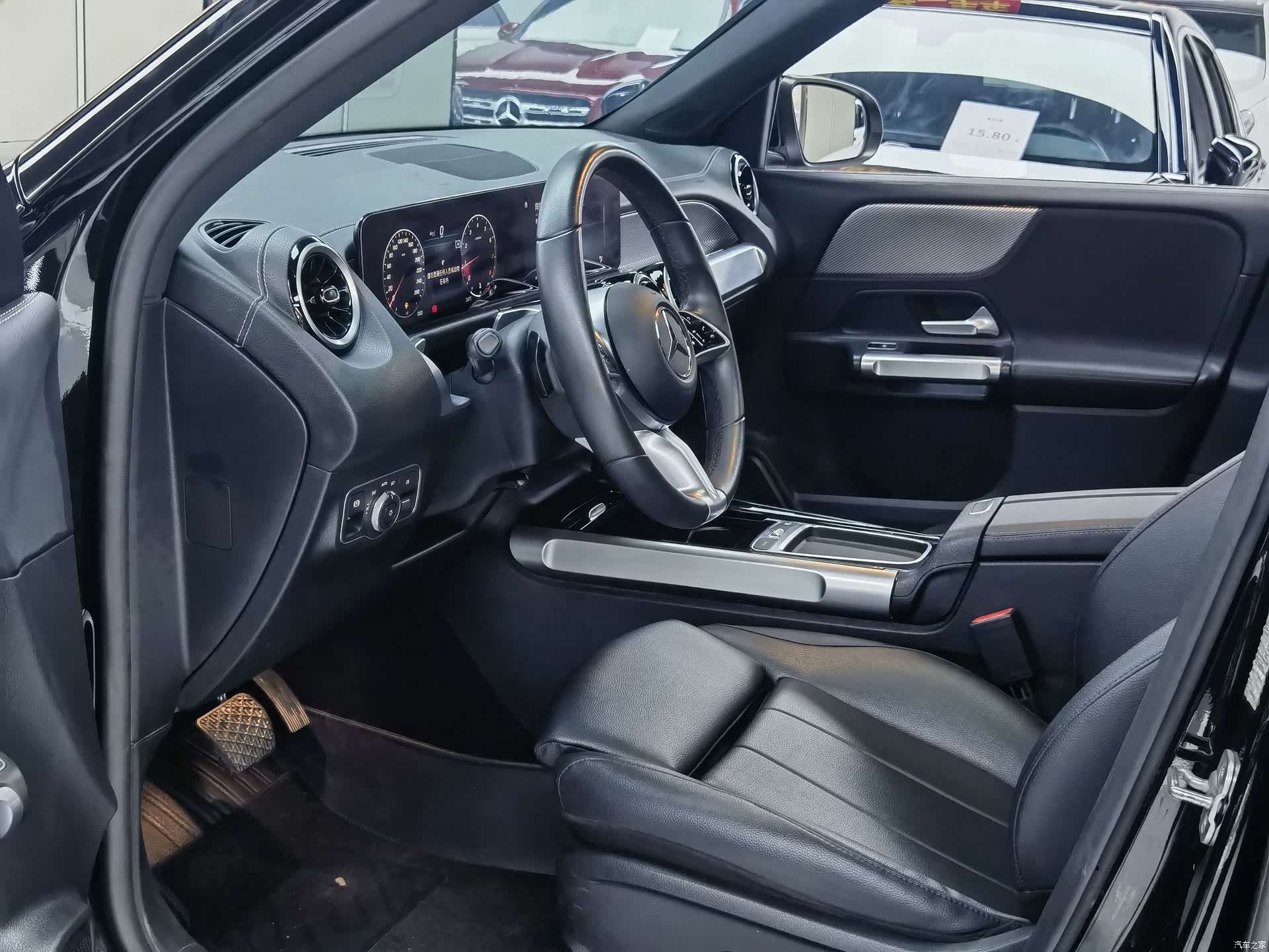 Mercedes-Benz GLB, 2024 7