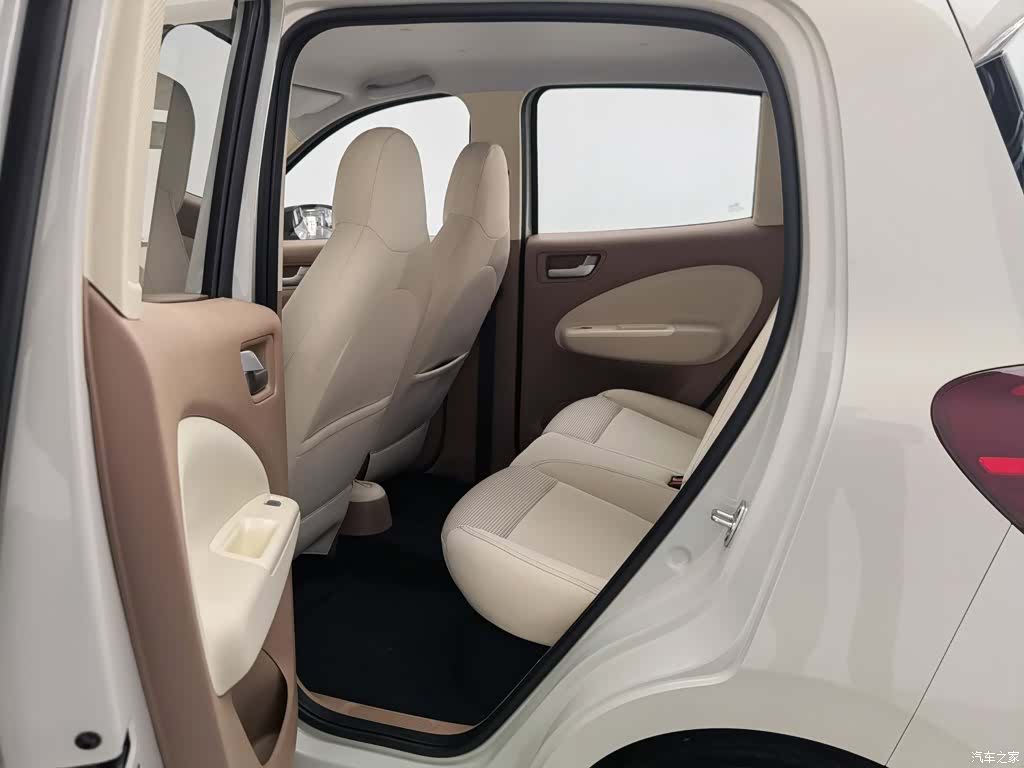 Wuling MINIEV, 2025 15