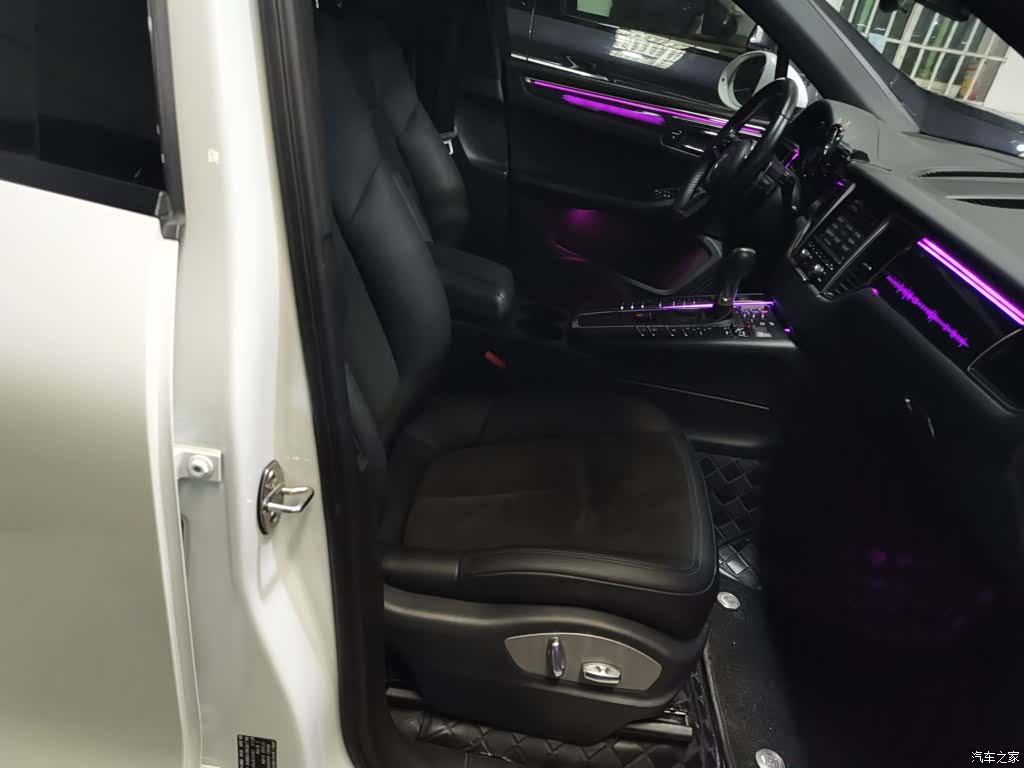 Porsche Macan, 2016 17