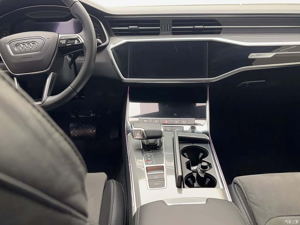 Audi A6L, 2022 14