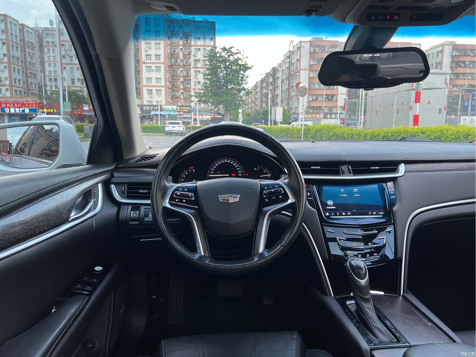 Cadillac XTS, 2018 21