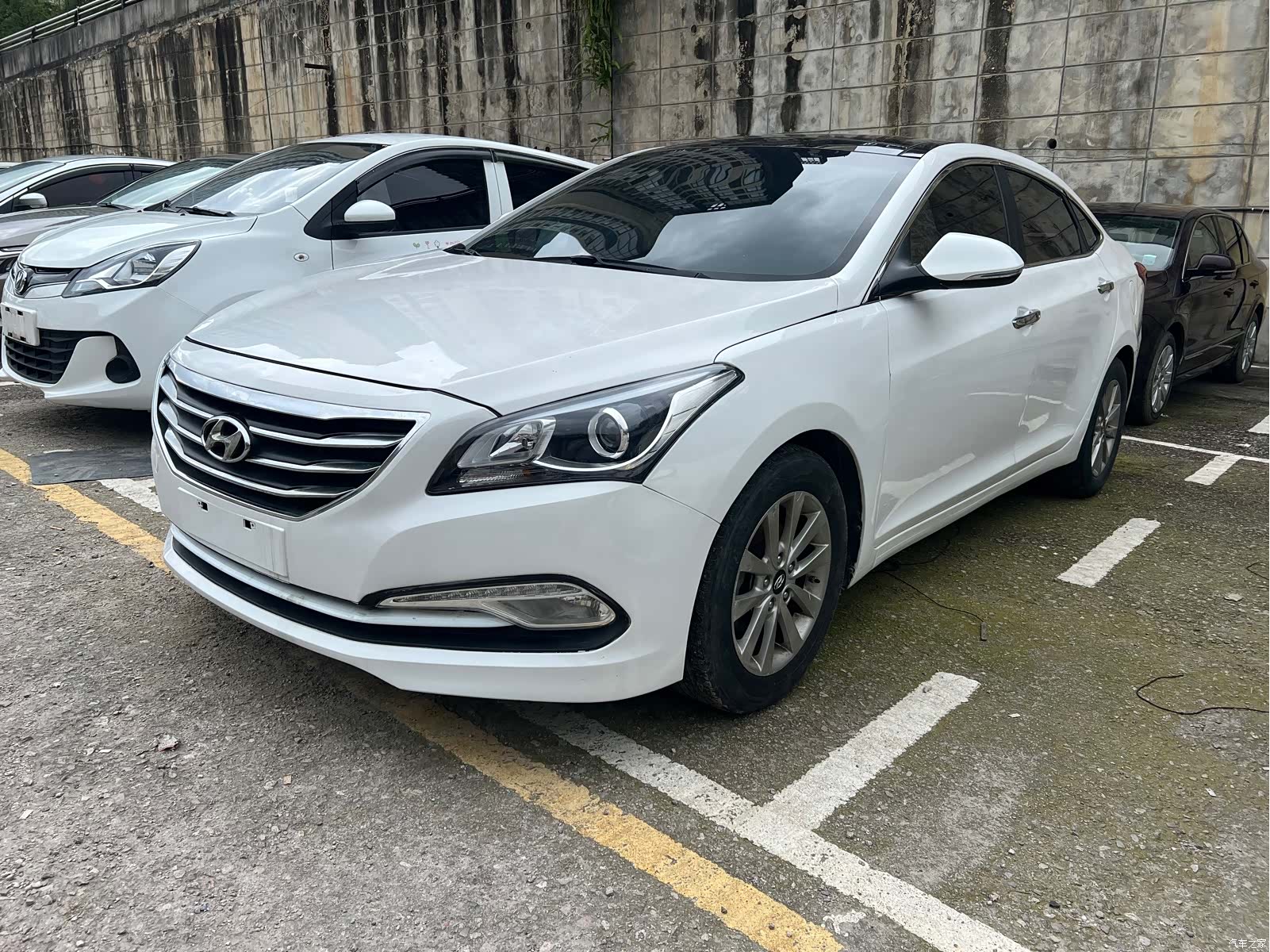 Hyundai GLS, 2015 2